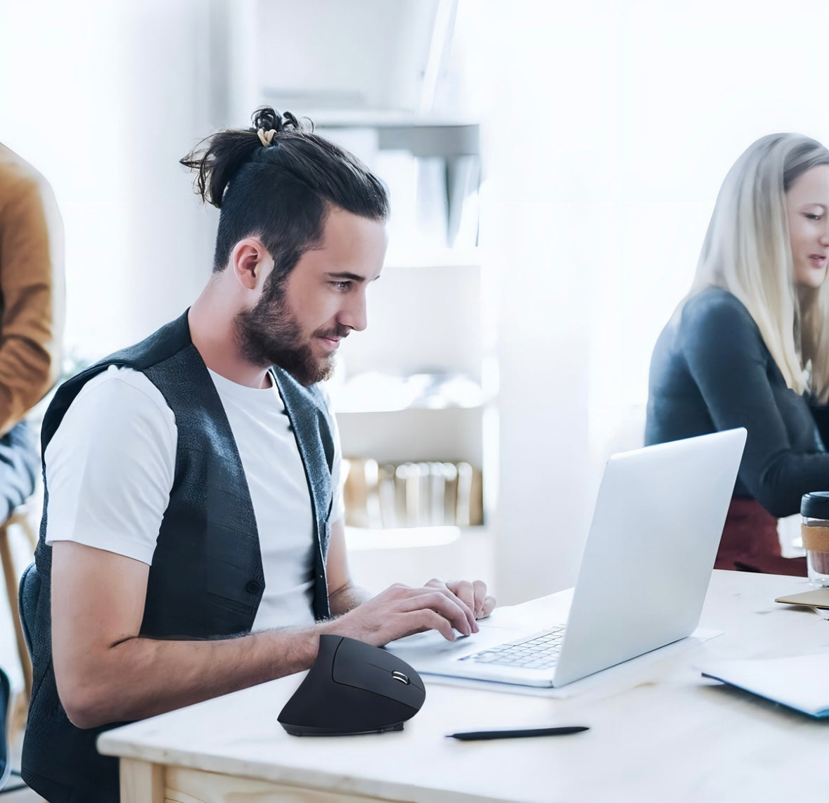 MOYAC Ratón vertical inalámbrico ergonómico recargable 2,4 g negro